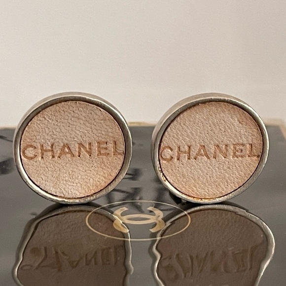 Chanel Earrings - Picture 3 of 6